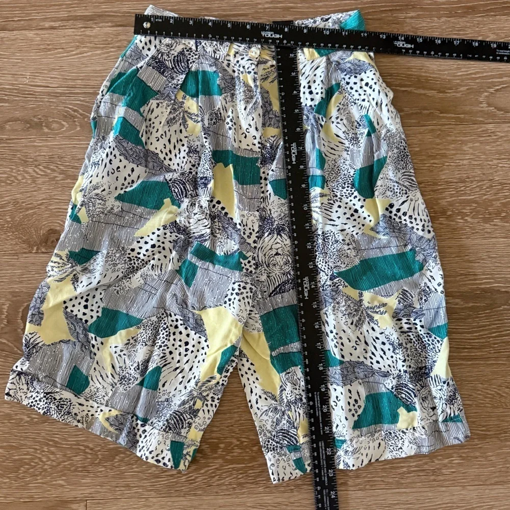 DARYLE ALEXANDER short tiger jungle Vibrant Patterned women Shorts size 6